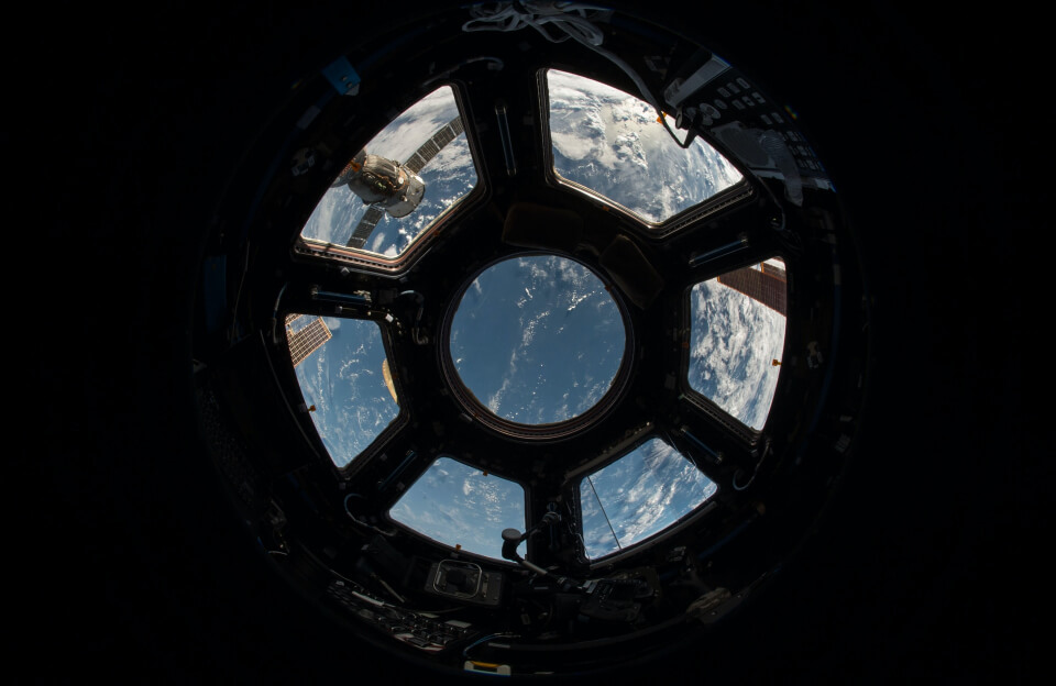 loader image
